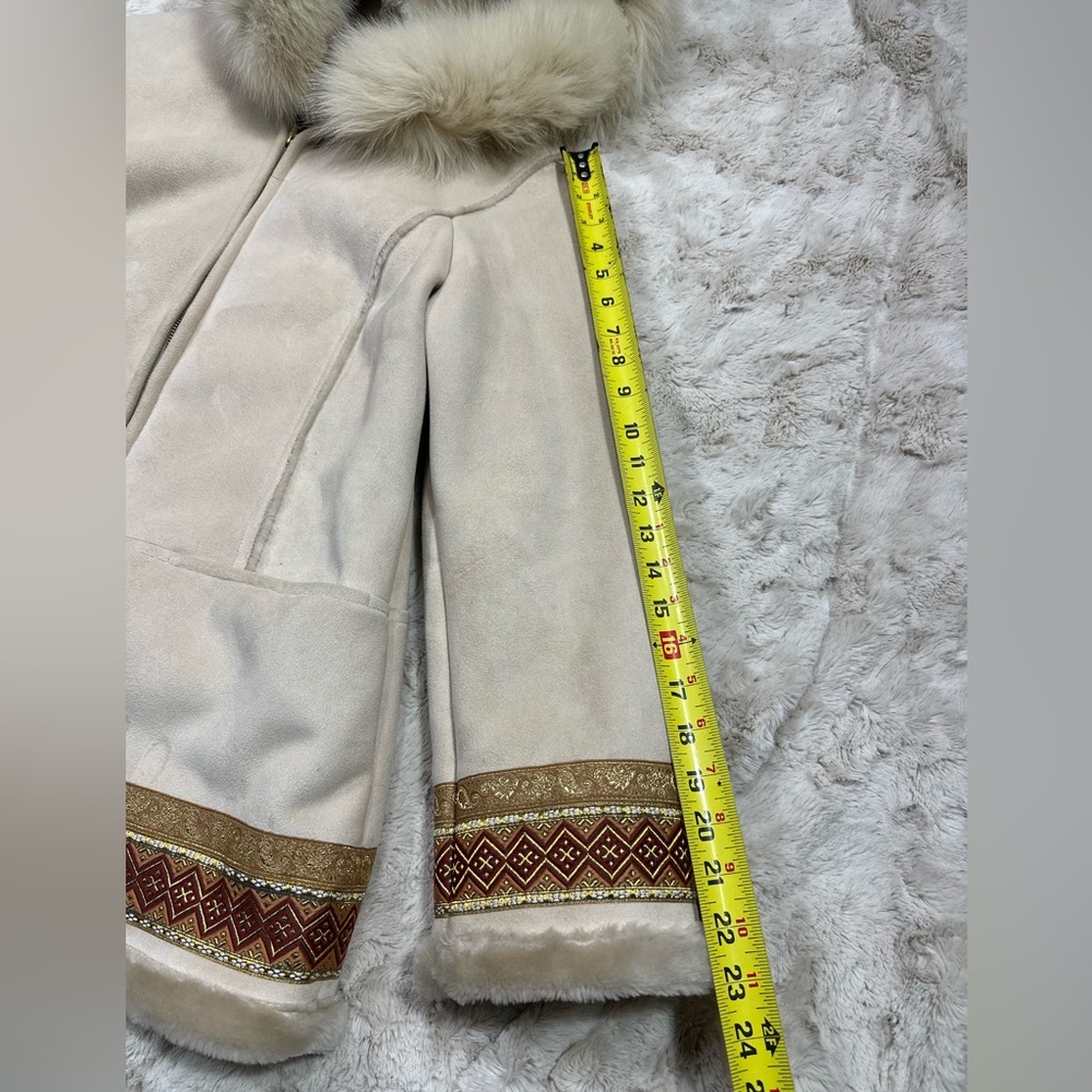 1 Madison Faux Suede Penny Lane Embroidered Hoodie Jacket Coat Fox Tail Fur M - Picture 5 of 13